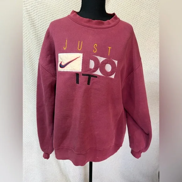 Vintage 2000s Nike Burgundy 'Just Do It' Sweatshirt - Picture 2 of 5